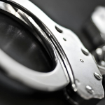 Lanzo Torinese, investe i ciclisti dopo una lite: arrestato un 73enne